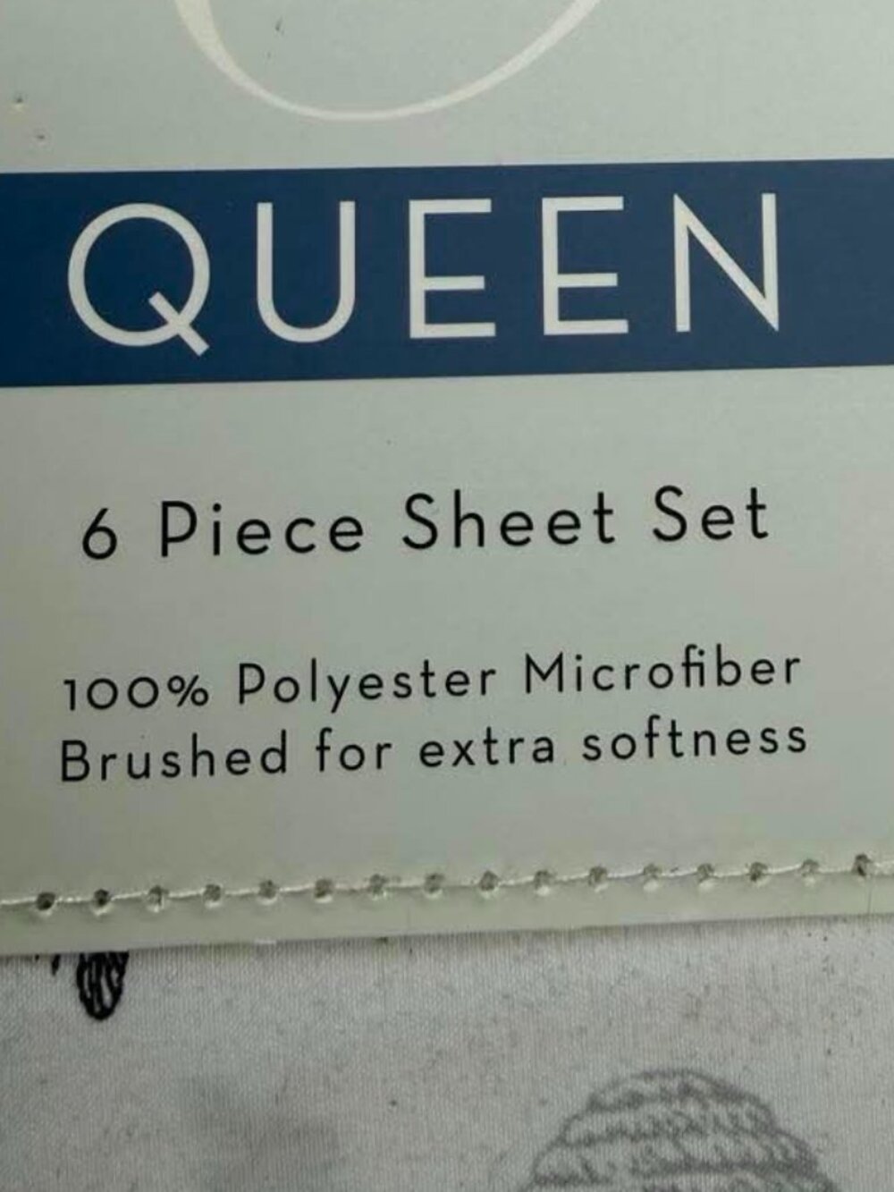 New NWT Charisma Sheet Set, Queen Honey Bee Hive Theme White Microfiber Brushed - Picture 8 of 9